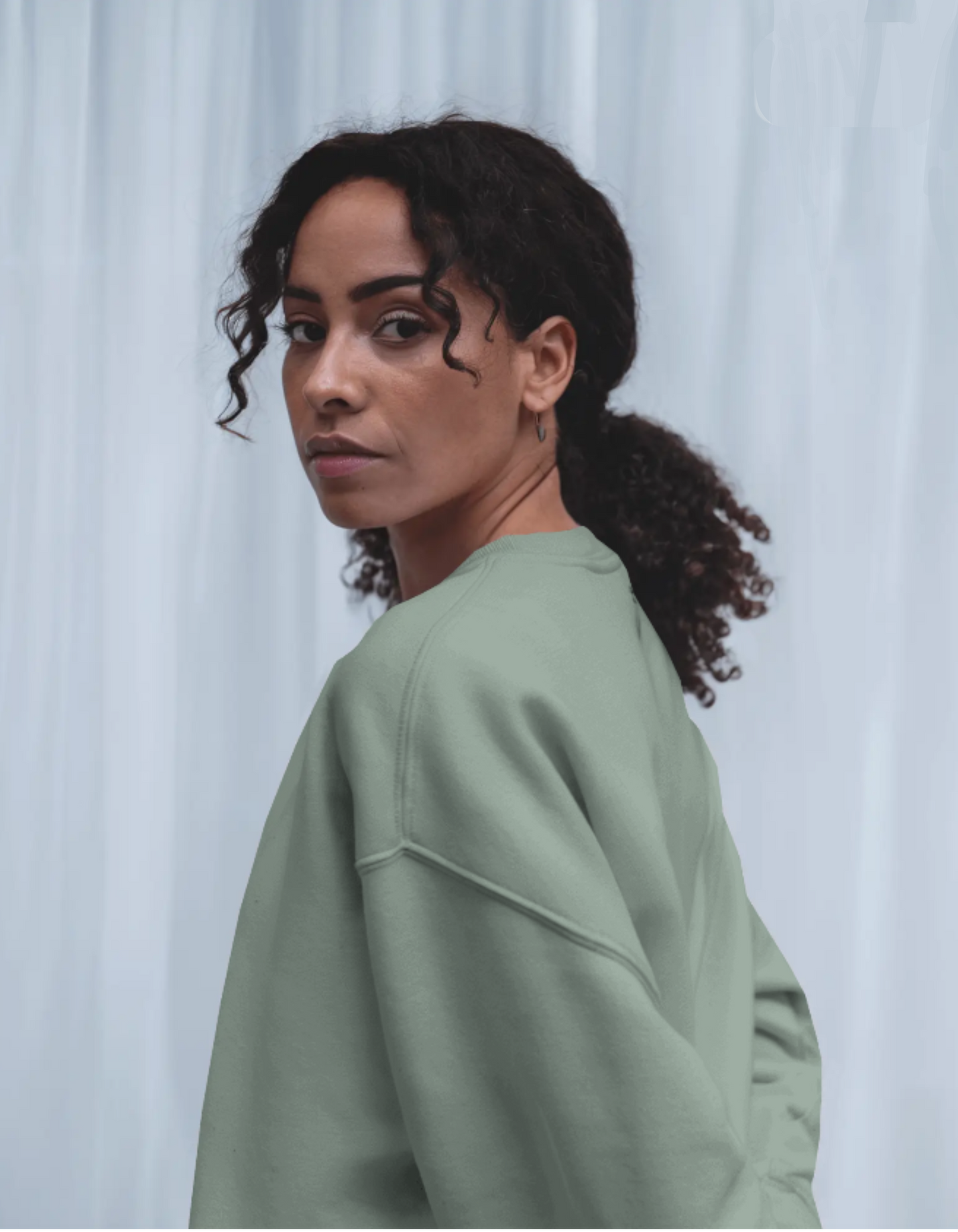 B MONEY || WOMEN'S CROPPED SWEATSHIRT || OZ